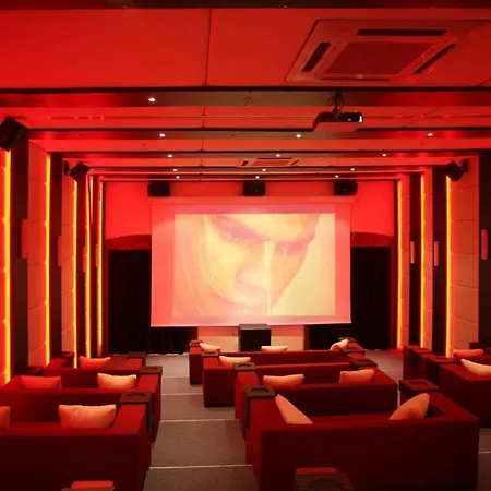Gold City 3+1 Privet Вилла